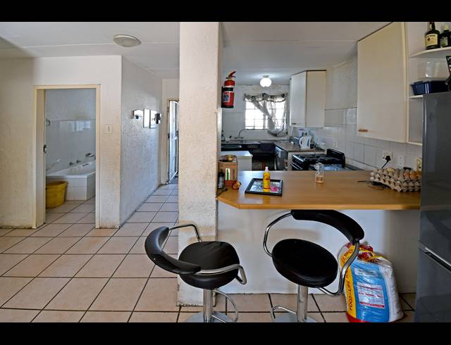 2 BEDROOM APARTMENT FOR SALE IN BRIXTON